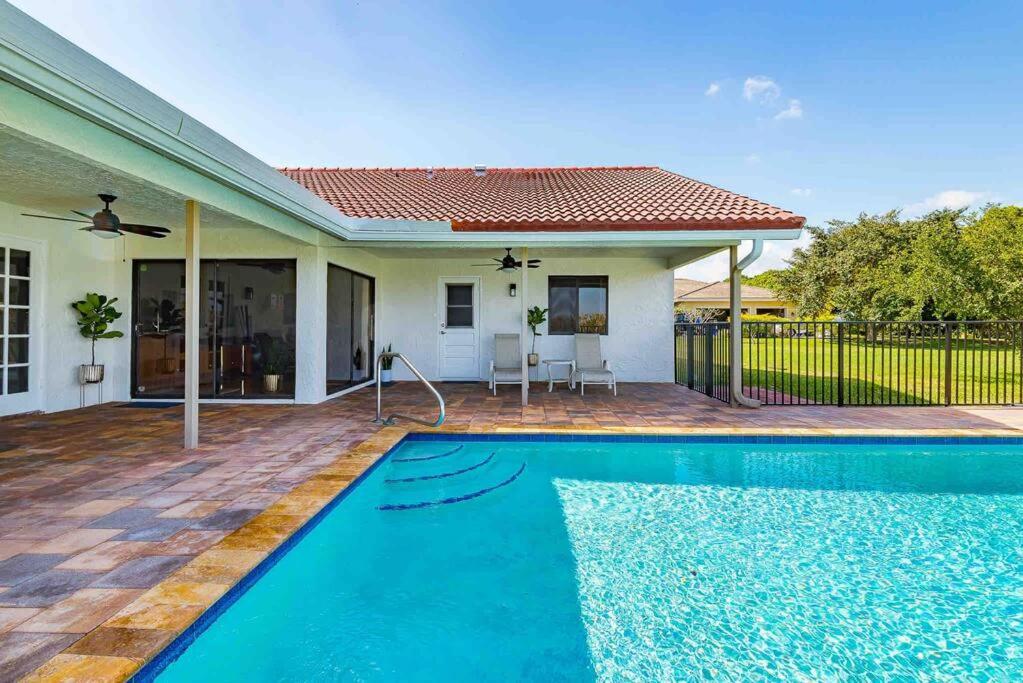 4/3.5 House With Pool- Boynton Beach, Fl. Exterior photo