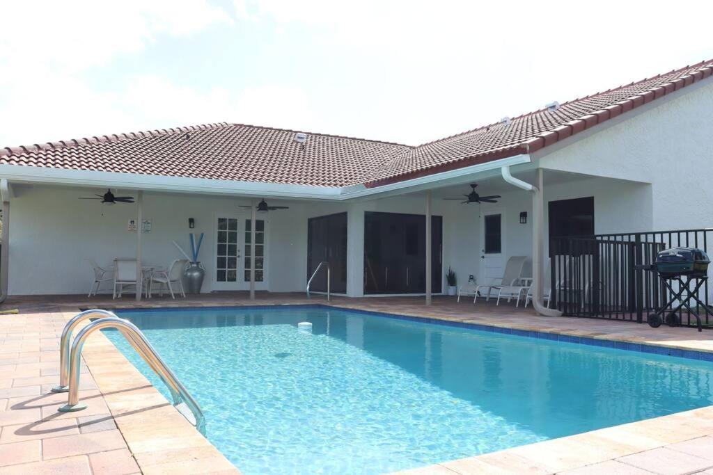 4/3.5 House With Pool- Boynton Beach, Fl. Exterior photo
